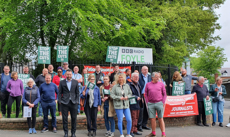 Journalists at the Radio Foyle picket.