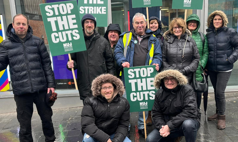 Journalists on strike in Merseyside.jpg