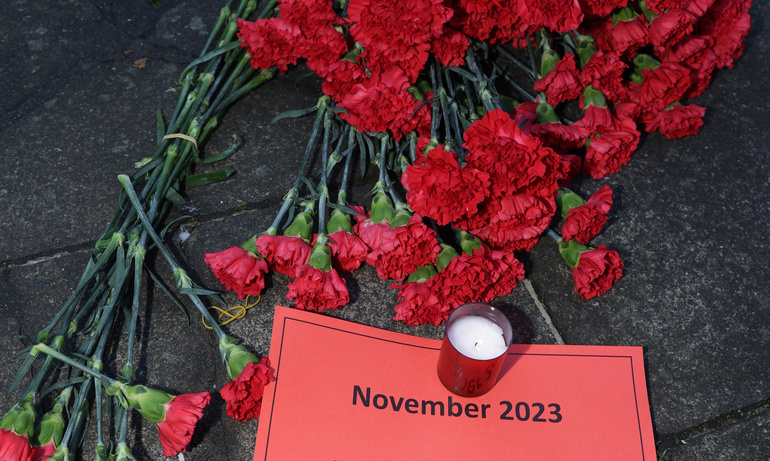 NUJ Vigil Dublin 4.jpg